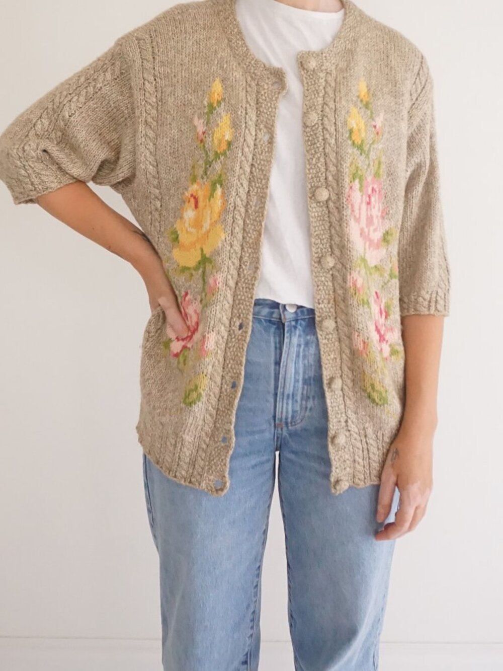 Vintage Susan Bristol Beige Floral Embroidered Cable Knit Button Cardigan M